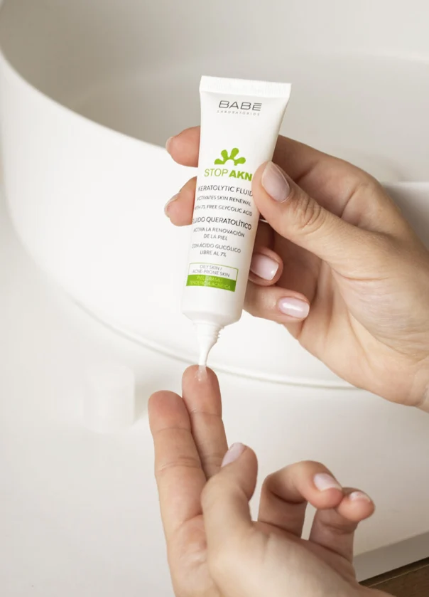 BABE Stop AKN Keratolytic Fluid 30ml Kératolytique Anti-Acné Peaux Grasses Acnéiques - Image 2