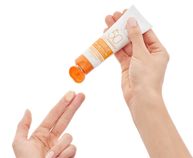 VICHY Capital Soleil Soin Anti-Taches Teinté 3-en-1 SPF50+ 50ml - Image 4