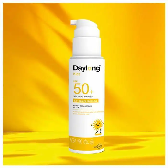 DAYLONG Kids SPF50+ 150ml Lait Solaire Enfants Très Haute Protection UVA UVB Résistant Eau - Image 2