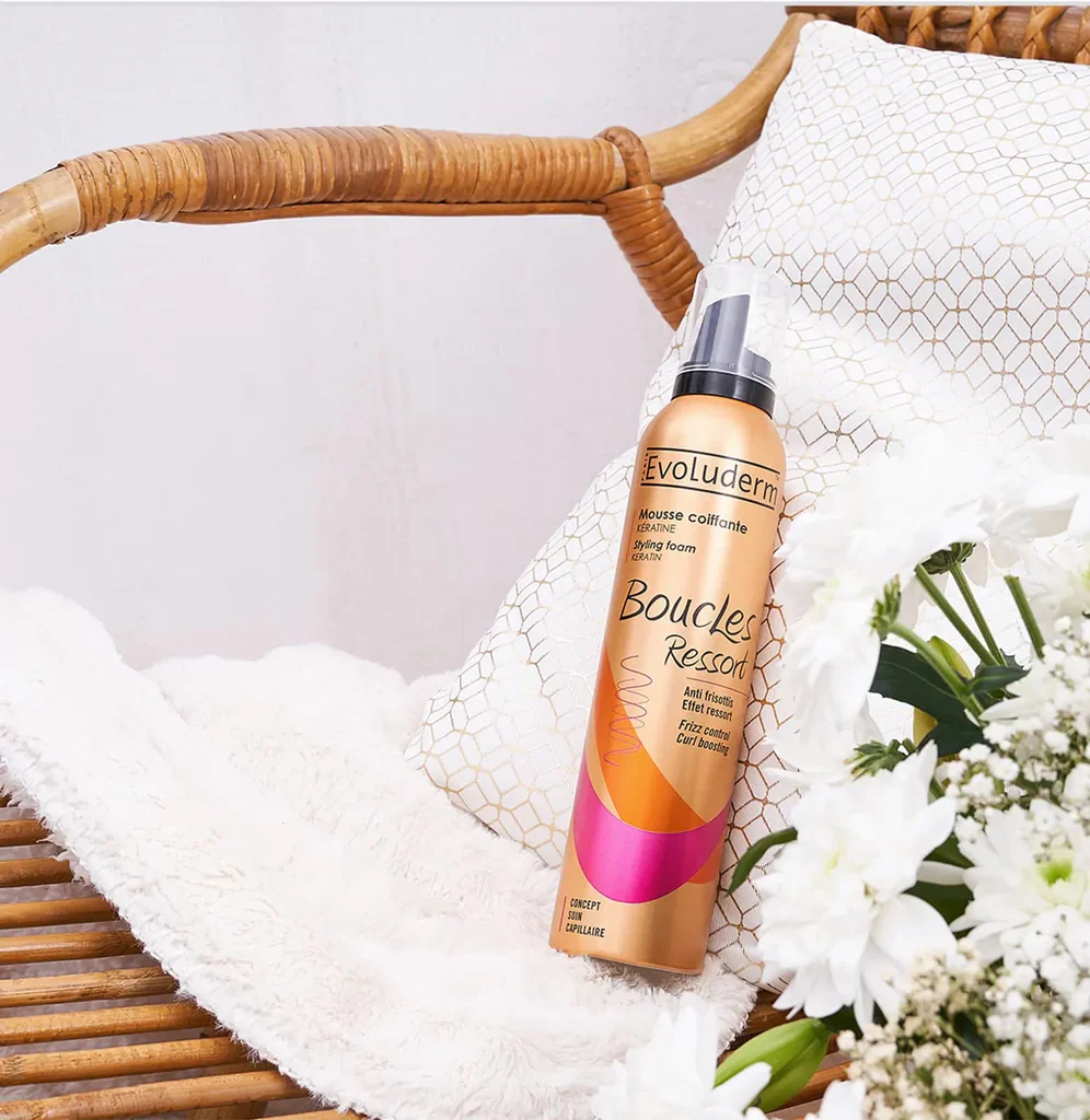 EVOLUDERM Mousse Coiffante 250ml Coiffage Cheveux Volume Fixation Légère Tous Types Cheveux - Image 2