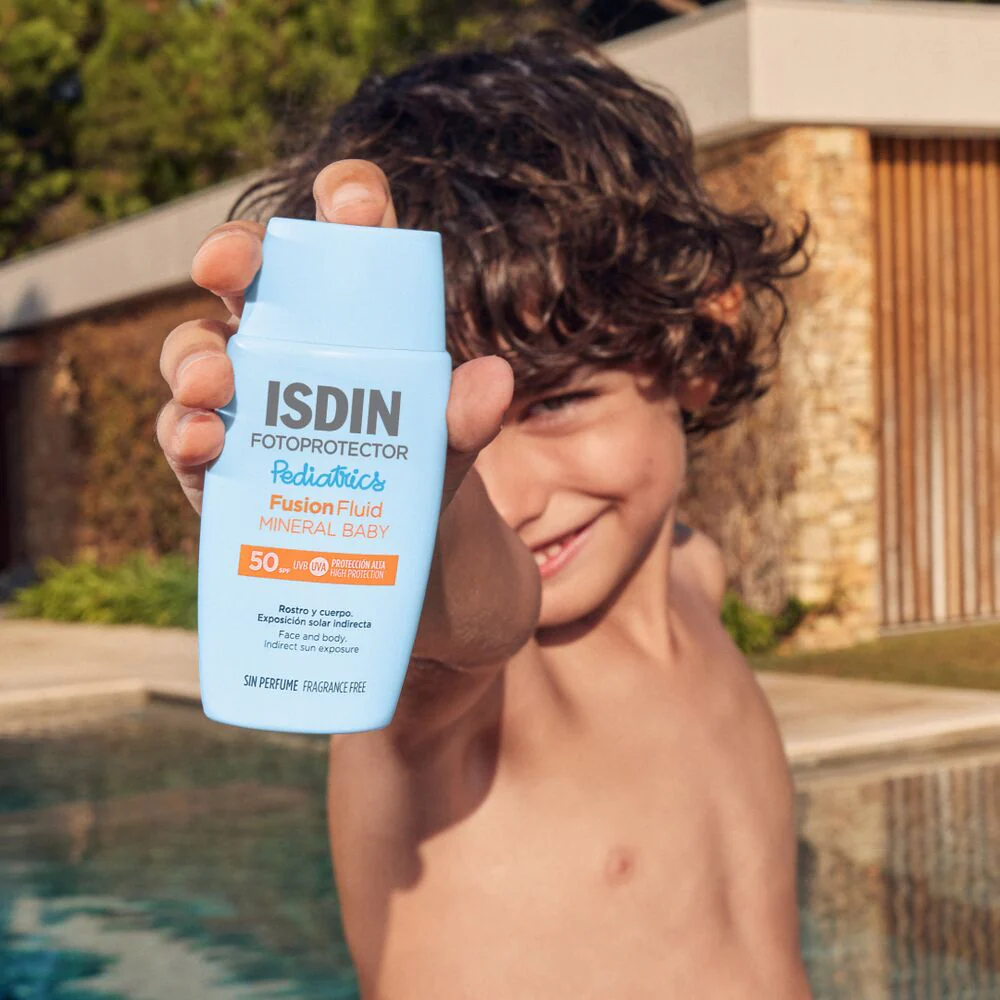 ISDIN Fotoprotector Fusion Fluid Mineral Pediatrics SPF50+ 50ml - Protection Solaire Enfants Minérale - Image 4