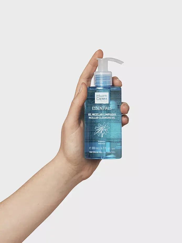 MARTIDERM Essentials Gel Micellaire 200ml - Gel Nettoyant Micellaire Démaquillant - Image 2