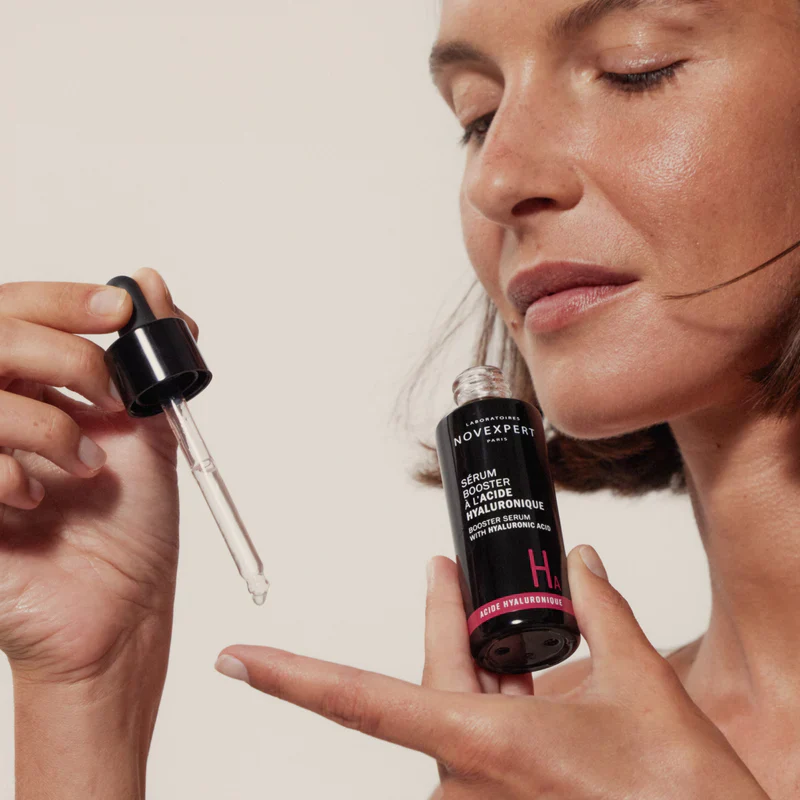 NOVEXPERT Routine Repulpante et Anti-Âge Sérum Booster Acide Hyaluronique 30ml + Lip'Up Volumateur Lèvres 8ml Offert - Image 2