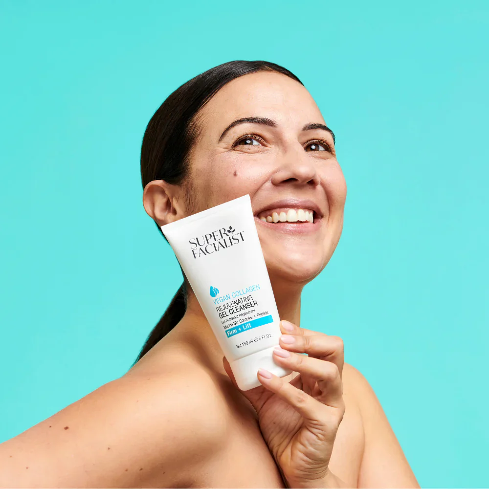 Super Facialist Vegan Collagen Rejuvenating Gel Cleanser 150ml Gel Nettoyant Visage Collagène Végétal Rajeunissant Anti-Âge - Image 2